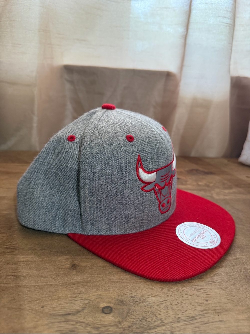 New Era Chicago Bulls Gray and Red Fitted Hat